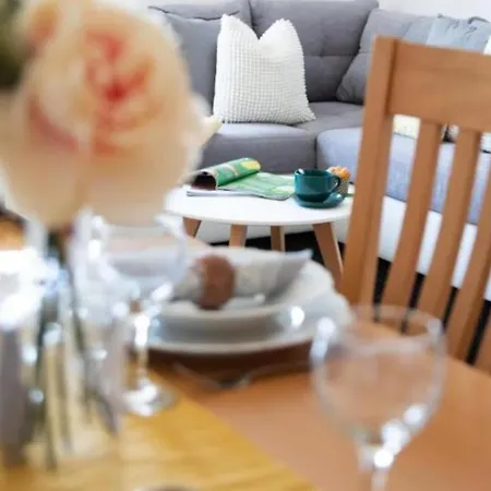 Tesla Apartment Urban Stay Zagrzeb Zewnętrze zdjęcie