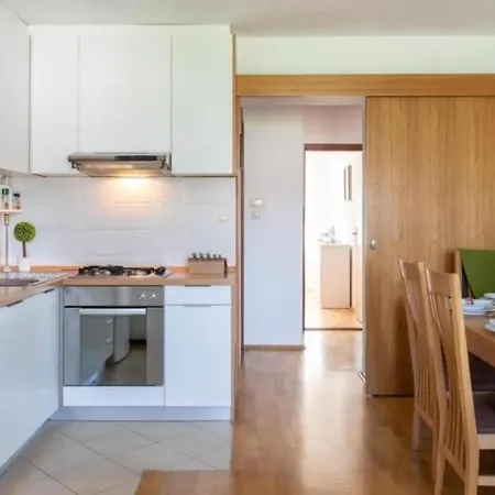 Tesla Apartment Urban Stay Zagrzeb Zewnętrze zdjęcie